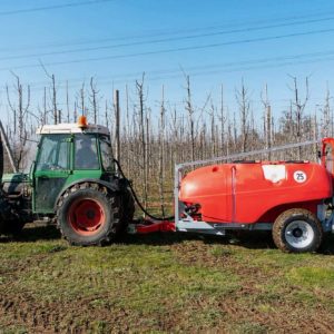 Désherbage des vignes ou des vergers